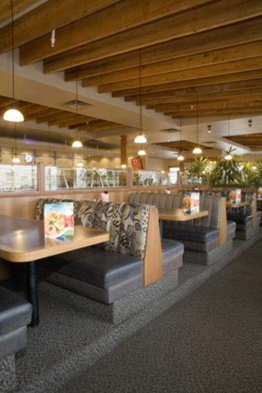 Sandman Hotel&Suites Regina Restaurace fotografie